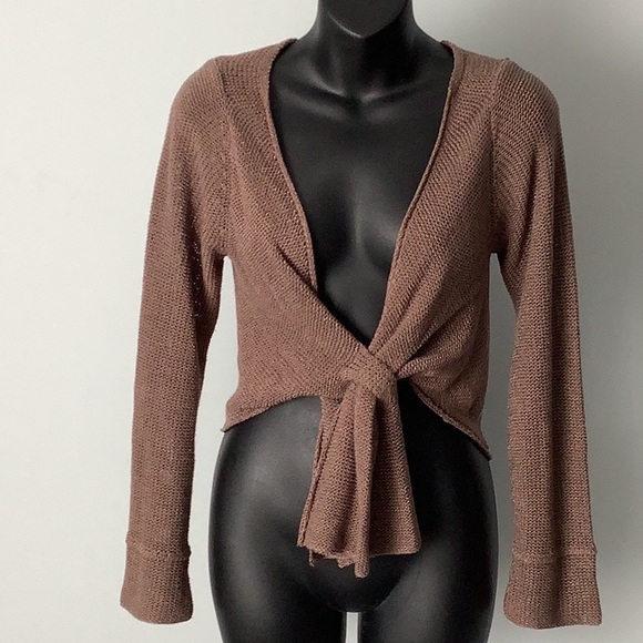 LAURA PETITES |Cropped Sweater - Picture 2 of 14